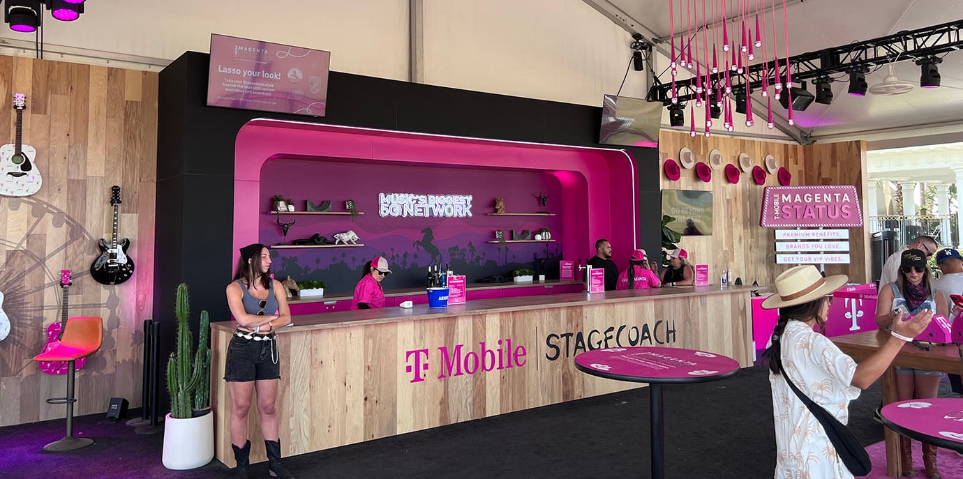 T-Mobile Stagecoach Banner 2